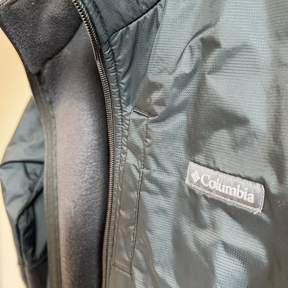 Columbia Youth Fleece Jacket (size - L 14/16) - Picture 3 of 6